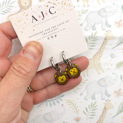 Lion Studs