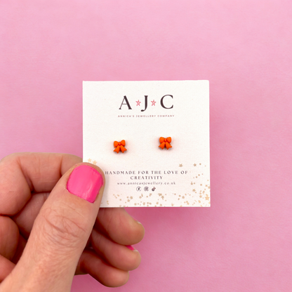 Micro Orange Bows
